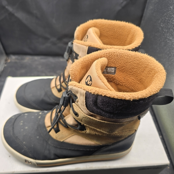 Merrell Black and Tan Winter Boots - Picture 4 of 7